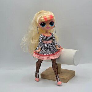 LOL Surprise OMG To-Go Diner Doll Miss Sundae Exclusive Doll